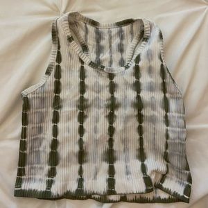 gold hinge ribbed crop top